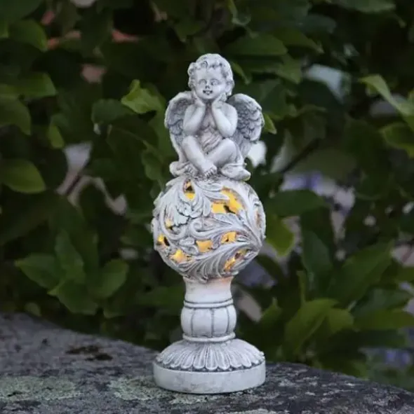 Aurinkokennovalaisin Enkeli 27 cm