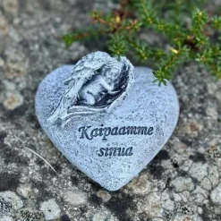 Hautakoriste Enkeli Kaipaamme sinua