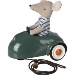 Maileg hiiren auto tummanvihreä