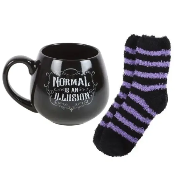 Normal Is An Illusion muki pörrösukilla