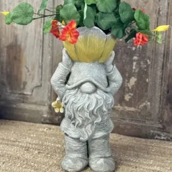Puutarhatonttu ja ruukku 36 cm