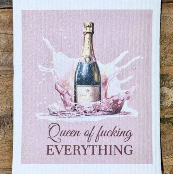 Queen of fucking everything tiskirätti