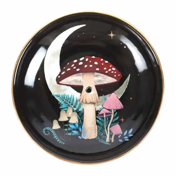 Suitsuketeline Forest Mushroom