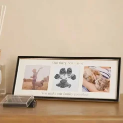 Tassunjälkikehys muste Our furry best friend